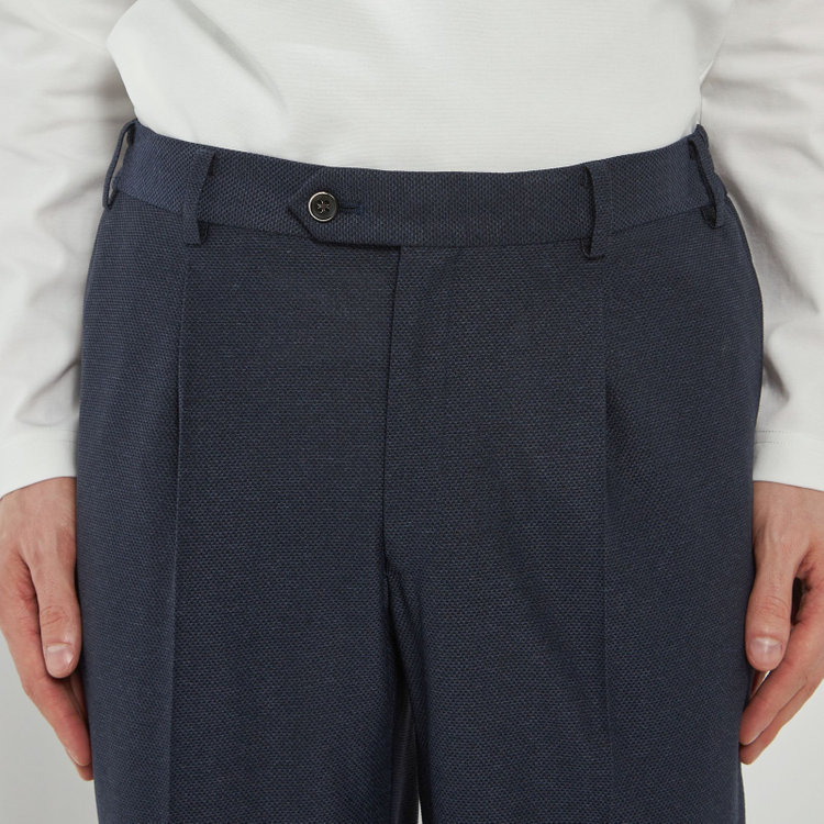 シルバーライン 【CLASSICO TAPERED】【春夏】1タックテーパードパンツ/ネイビー/ウエストシャーリング仕様/4S SUSTAINABILITY&ECOLOGY FABRIC/※裾直し必要 紺濃色
