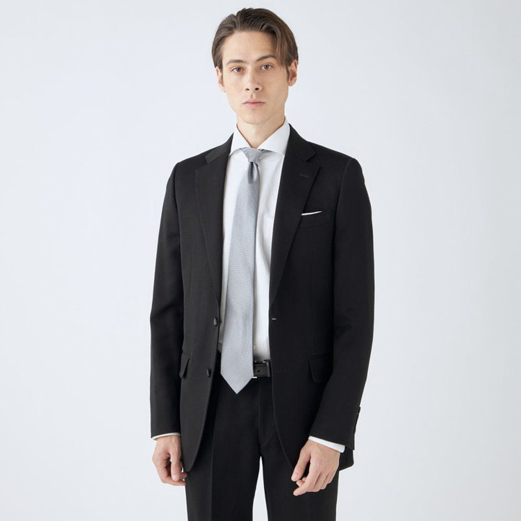 SUIT SELECT　アウトレット 【WEB限定/OUTLET/汚れ・キズ等有】【CLASSICO TAPERED】【年間】【フォーマル対応可】2釦シングルフォーマルスーツ 1タック/ブラック×ソリッド/ウエストサイドアジャスター仕様/※裾上げ必要 黒