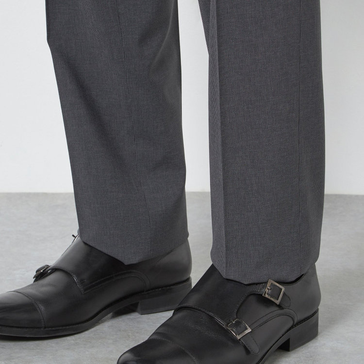 ブラックライン 【SLIM TAPERED】【春夏】0タックテーパードパンツ/グレー×ハウンドトゥース/ウエストムーブ/4S SUSTAINABILITY&ECOLOGY FABRIC「ウォッシャブル」「ストレッチ」/※裾上げ済み仕様 グレー中間