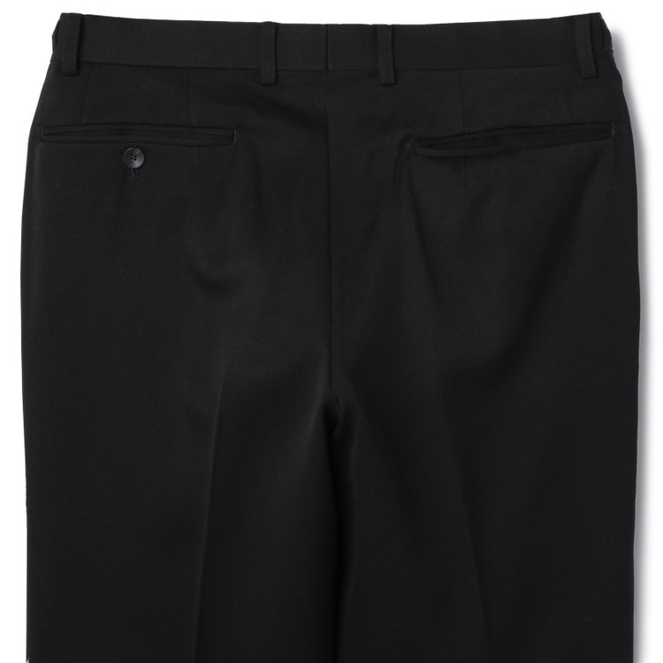 シルバーライン 【CLASSICO TAPERED】【年間】【フォーマル対応可】2釦シングルフォーマルスーツ 1タック/ブラック×ソリッド/BISHU JAPAN FABRIC Super100's/ウエストサイドアジャスター仕様/※裾上げ必要 黒