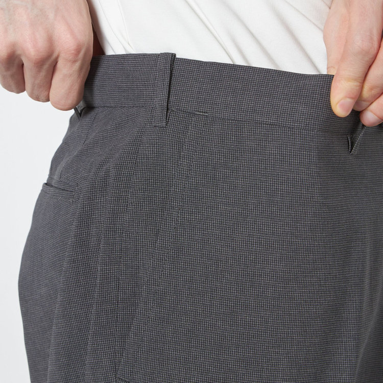 ブラックライン 【SLIM TAPERED】【春夏】0タックテーパードパンツ/グレー×ハウンドトゥース/ウエストムーブ/4S SUSTAINABILITY&ECOLOGY FABRIC「ウォッシャブル」「ストレッチ」/※裾上げ済み仕様 グレー中間