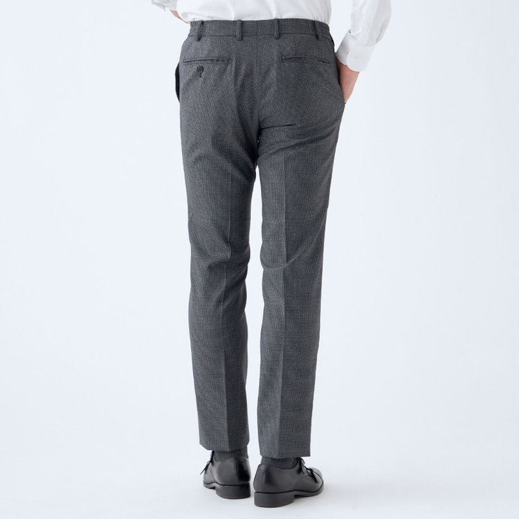 ブラックライン 【SLIM TAPERED_2】【秋冬】2釦シングルスーツ 0タック/グレー＆ブラック×ハウンドトゥース/ウエストシャーリング/4S SUSTAINABILITY&ECOLOGY FABRIC/※パンツ裾上げ済仕様 グレー中間