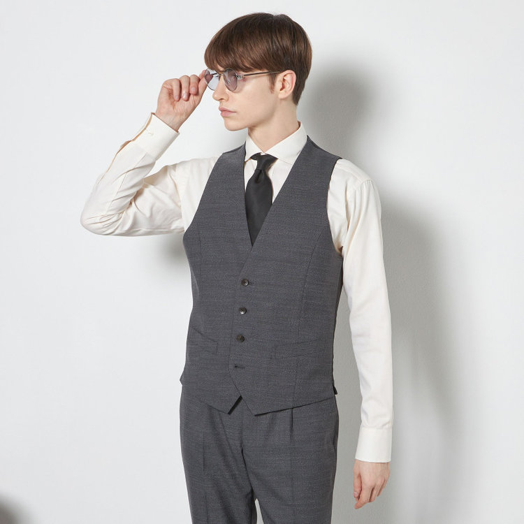 シルバーライン 【CLASSICO TAPERED】【年間】【結婚式対応可】2釦シングルフォーピーススーツ 1タック/ブラック＋コーディネートパンツグレー/両面ジレ/ウエストムーブ/4S SUSTAINABILITY&ECOLOGY FABRIC/※裾上げ必要 黒