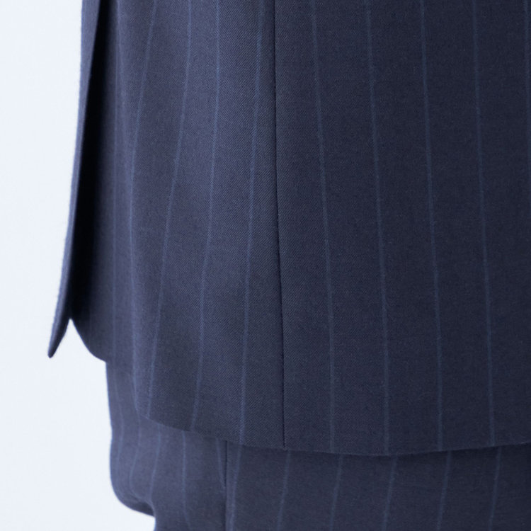 シルバーライン 【CLASSICO TAPERED】【秋冬】3釦段返りシングルスーツ 2タック/ネイビー×ストライプ/NEW ZEALAND WOOL MIX/※裾上げ必要 紺中間