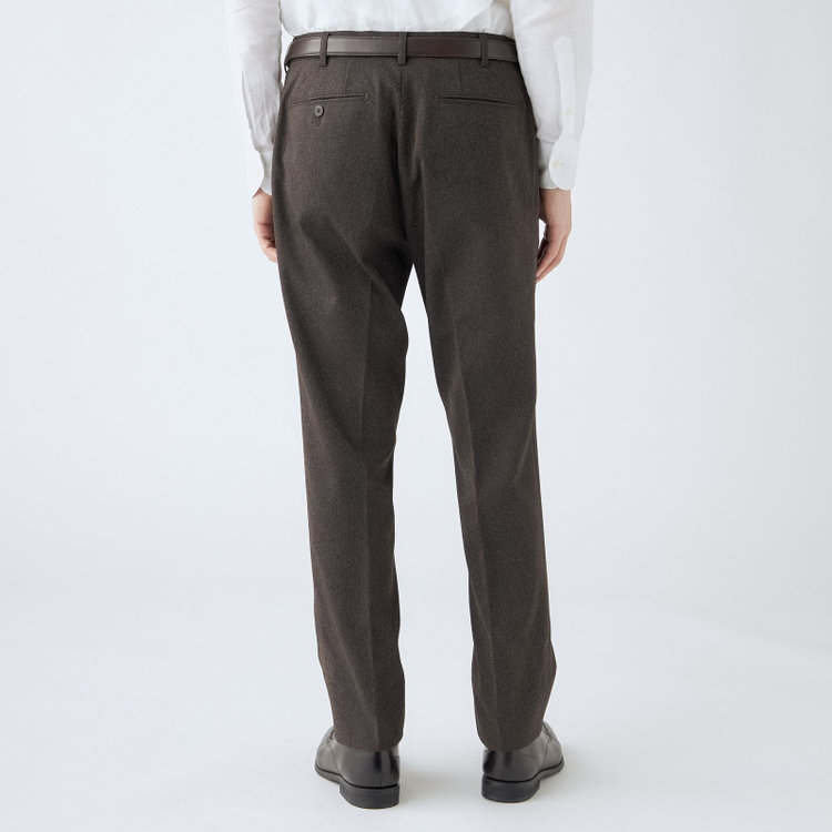 ブラックライン 【SLIM TAPERED】【秋冬】ポリエステル0タックテーパードパンツ/ブラウン/ウエストムーブ/ウォッシャブル/4S スーパーストレッチ/裾上げ済み仕様 茶中間