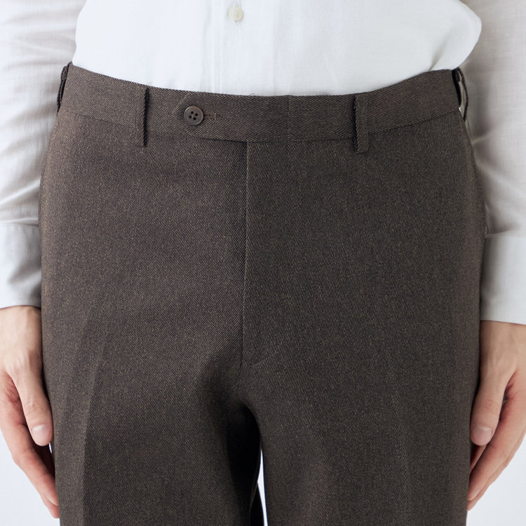 ブラックライン 【SLIM TAPERED】【秋冬】ポリエステル0タックテーパードパンツ/ブラウン/ウエストムーブ/ウォッシャブル/4S スーパーストレッチ/裾上げ済み仕様 茶中間