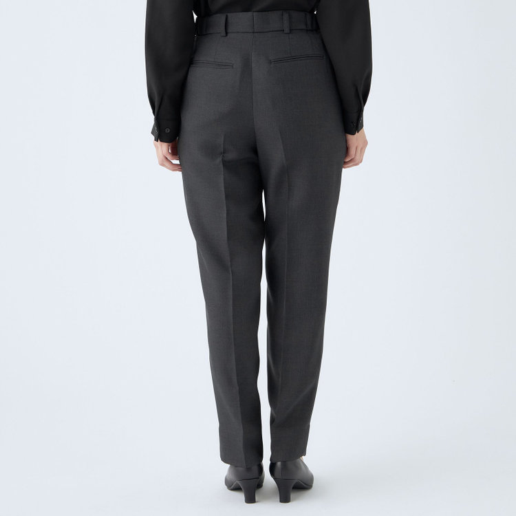 シルバーライン 【RELAX TAPERED_2】【秋冬】1釦シングルテーパードパンツスーツ/ネイビー/ウォッシャブル/4S SUSTAINABILITY&ECOLOGY FABRIC/※パンツ裾上げ済仕様 紺中間