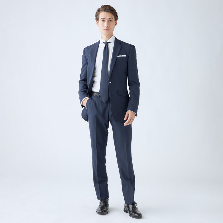 ブラックライン 【SLIM TAPERED_2】【年間】2釦シングルスーツ 0タック/ネイビー/ウエストシャーリング/4S SUSTAINABILITY&ECOLOGY FABRIC/ウォッシャブル/※パンツ裾上げ済仕様 紺中間
