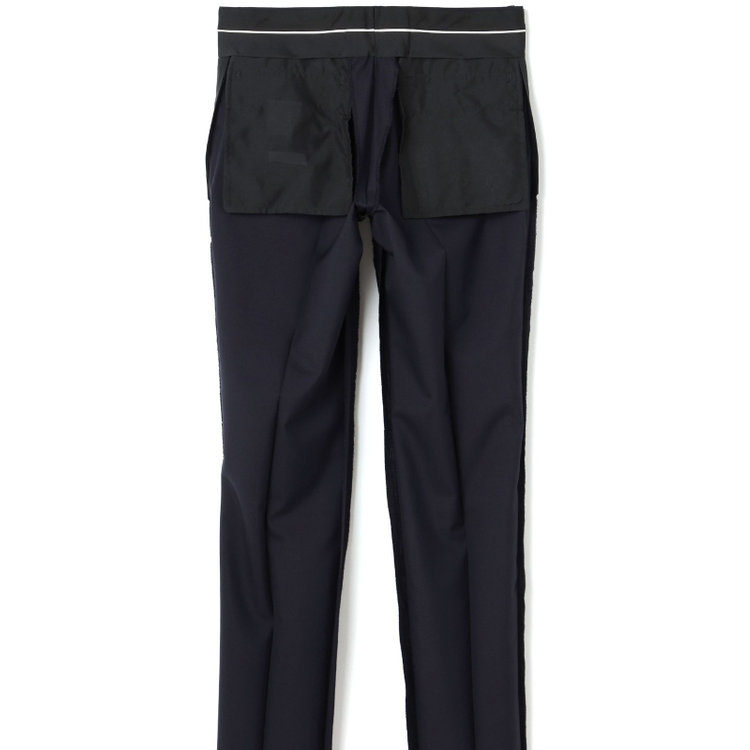 ブラックライン 【SLIM TAPERED_2】【年間】スペアパンツ付き/2釦シングルスーツ 0タック/ネイビー×ソリッド/THE RECRUIT STYLE/SHOWER CLEAN/※裾上げ必要 紺中間