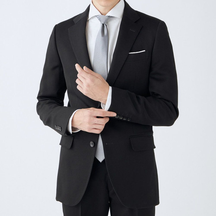 シルバーライン 【CLASSICO TAPERED】【年間】【フォーマル対応可】2釦シングルフォーマルスーツ 1タック/ブラック×ソリッド/BISHU JAPAN FABRIC Super100's/ウエストサイドアジャスター仕様/※裾上げ必要 黒