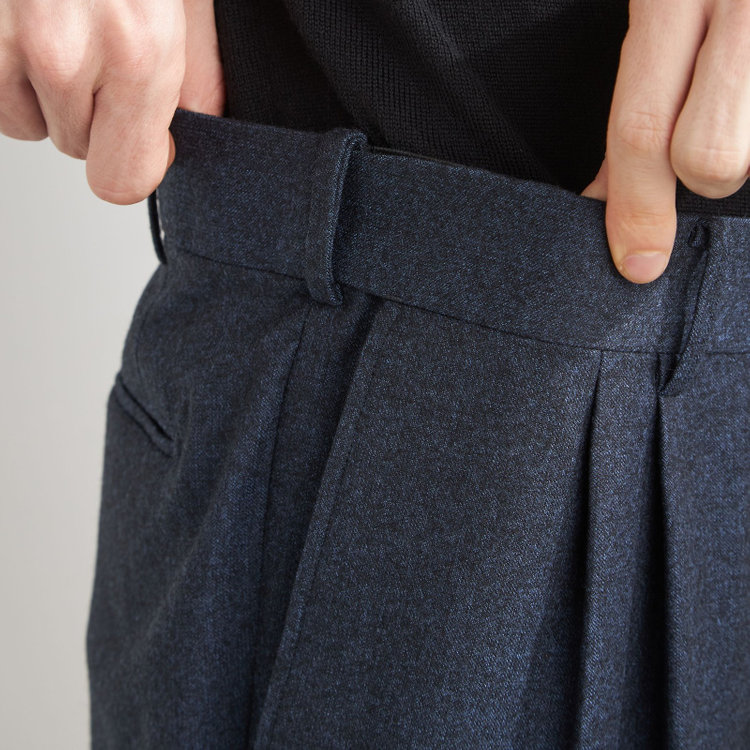 シルバーライン 【CLASSICO TAPERED】【秋冬】3釦段返りシングルスーツ 2タック/ネイビー/ウエストムーブ/MARZOTTO/※裾上げ必要 青濃色