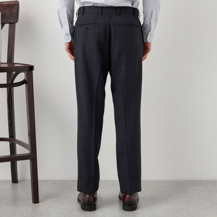 ブラックライン 【SLIM TAPERED】【秋冬】2釦シングルスリーピーススーツ 0タック/ネイビー×グレンチェック /ウエストムーブ/4S TAKE OUT SUITS / ※パンツ裾上げ済仕様 紺濃色