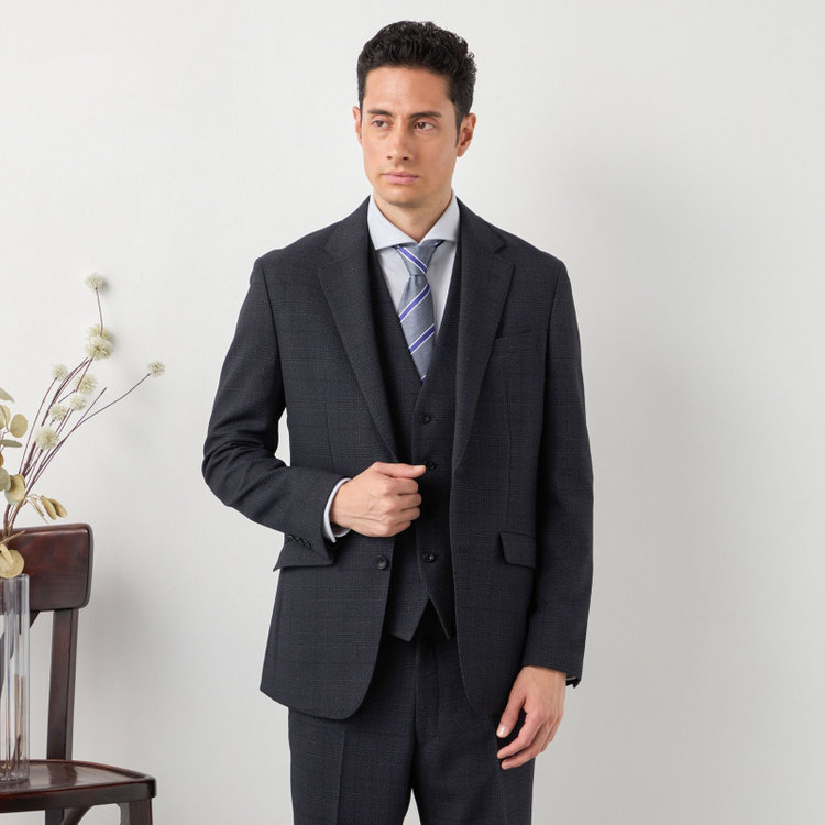 ブラックライン 【SLIM TAPERED】【秋冬】2釦シングルスリーピーススーツ 0タック/ネイビー×グレンチェック /ウエストムーブ/4S TAKE OUT SUITS / ※パンツ裾上げ済仕様 紺濃色