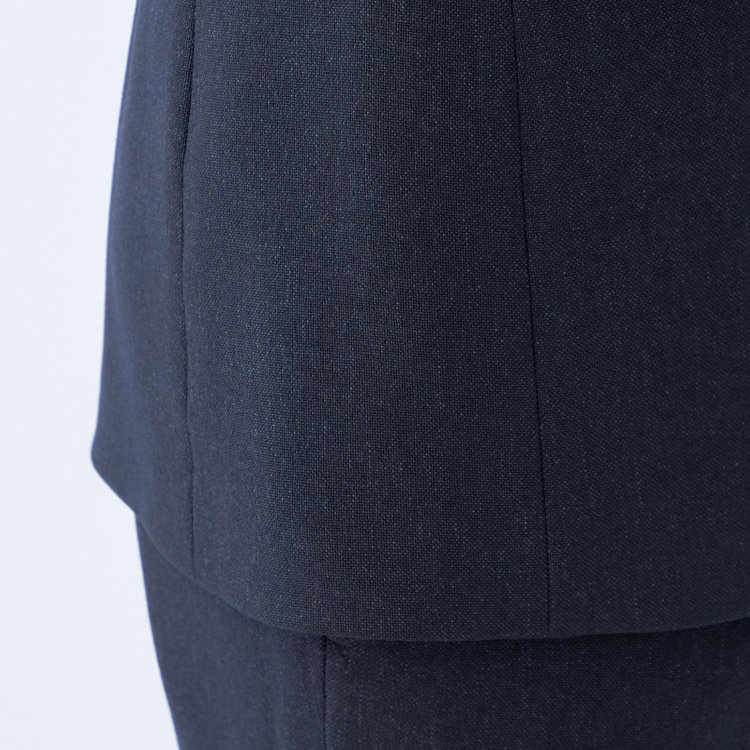 ブラックライン 【SLIM TAPERED_2】【秋冬】2釦シングルスリーピーススーツ 0タック/ネイビー/ウエストシャーリング/4S SUSTAINABILITY&ECOLOGY FABRIC/※パンツ裾上げ済仕様 紺濃色