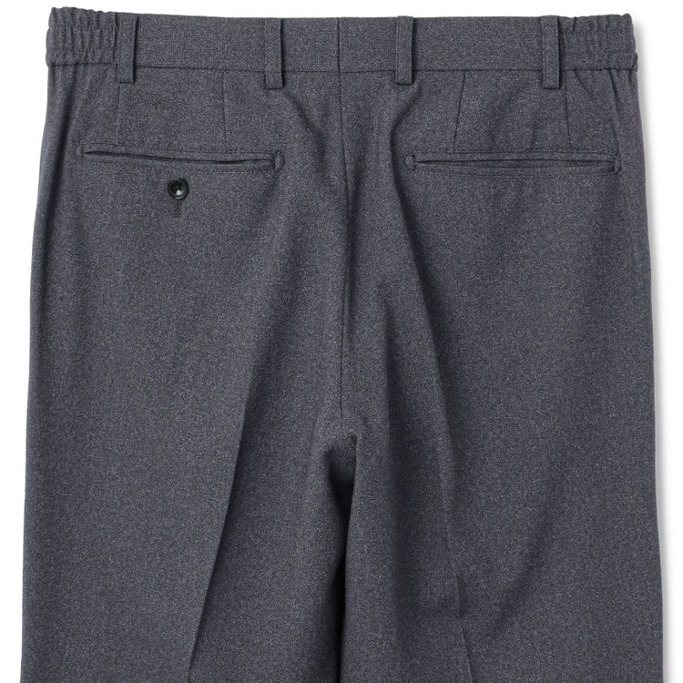 ブラックライン 【SLIM TAPERED_2】【年間】2釦シングルスーツ 0タック/グレー/ウエストシャーリング/4S SUSTAINABILITY&ECOLOGY FABRIC/ウォッシャブル/※パンツ裾上げ済仕様 グレー中間