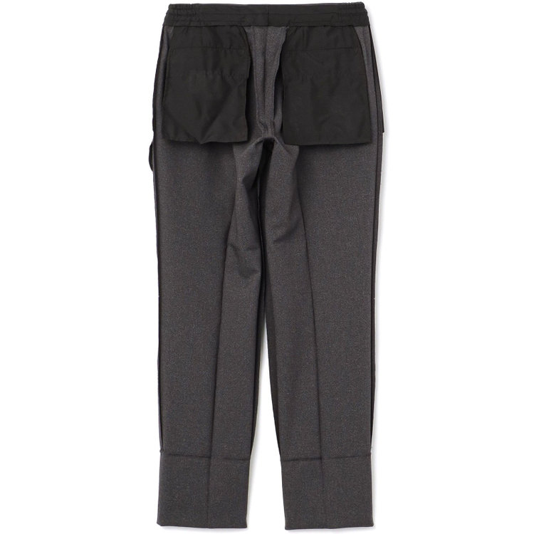 ブラックライン 【SLIM TAPERED_2】【年間】2釦シングルスーツ 0タック/グレー/ウエストシャーリング/4S SUSTAINABILITY&ECOLOGY FABRIC/ウォッシャブル/※パンツ裾上げ済仕様 グレー中間