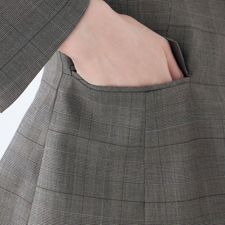 シルバーライン 【SL】【年間】1釦シングル 2Way スカート&パンツスーツ/グレー×チェック/ウエストシャーリング仕様/ウォッシャブル/※パンツ裾上げ済仕様 グレー中間