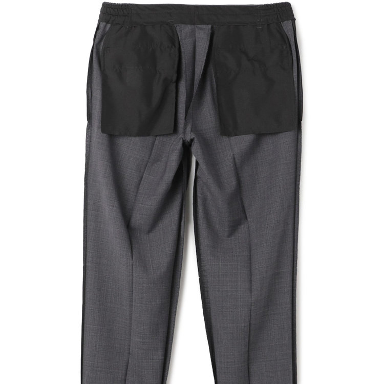 ブラックライン 【SLIM TAPERED_2】【春夏】2釦シングルスーツ 0タック/グレー×シャドー/ウエストシャーリング/4S SUSTAINABILITY&ECOLOGY FABRIC/※パンツ裾上げ済仕様 グレー中間