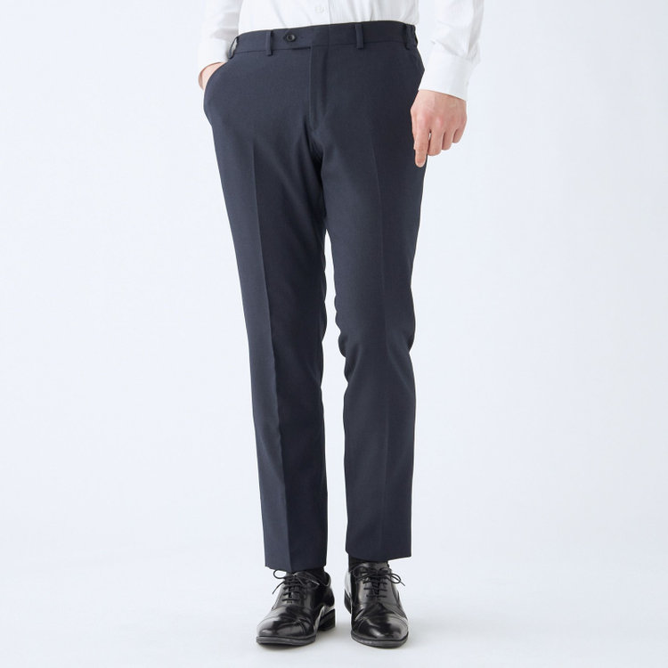 ブラックライン 【SLIM TAPERED_2】【年間】2釦シングルスリーピーススーツ 0タック/ネイビー/ウエストシャーリング/4S SUSTAINABILITY&ECOLOGY FABRIC/リバーシブルベスト仕様（グレー）/※パンツ裾上げ済仕様 紺濃色