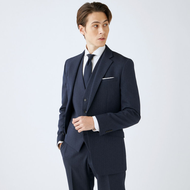 ブラックライン 【SLIM TAPERED_2】【秋冬】2釦シングルスリーピーススーツ 0タック/ネイビー×シャドーストライプ/ウエストシャーリング/4S SUSTAINABILITY&ECOLOGY FABRIC/※パンツ裾上げ済仕様 紺濃色