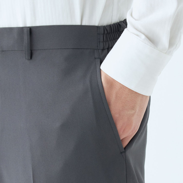 SUIT SELECT　アウトレット 【WEB限定/OUTLET/汚れ・キズ等有】【WEB限定】【発送在庫あり】【SLIM TAPERED】【年間】ウォッシャブル0タックテーパードパンツ/グレー/ウエストシャーリング仕様/裾上げ済仕様 グレー中間