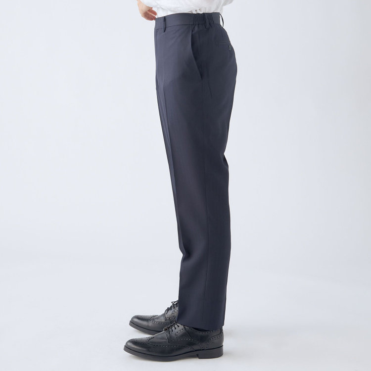 ブラックライン 【WEB限定】【発送在庫あり】【SLIM TAPERED】【年間】ウォッシャブル0タックテーパードパンツ/ネイビー×シャドーストライプ/ウエストシャーリング仕様/裾上げ済仕様 紺中間