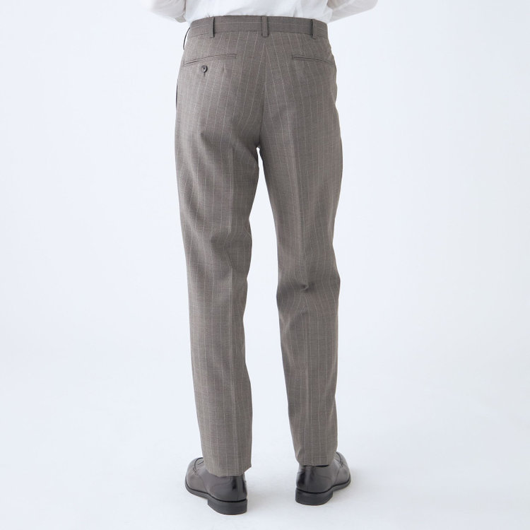 シルバーライン 【CLASSICO TAPERED】【春夏】3釦段返りシングルスーツ 2タック/グレージュ×ストライプ/ウエストムーブ/NEW ZEALAND WOOL MIX/※裾上げ必要 グレー中間