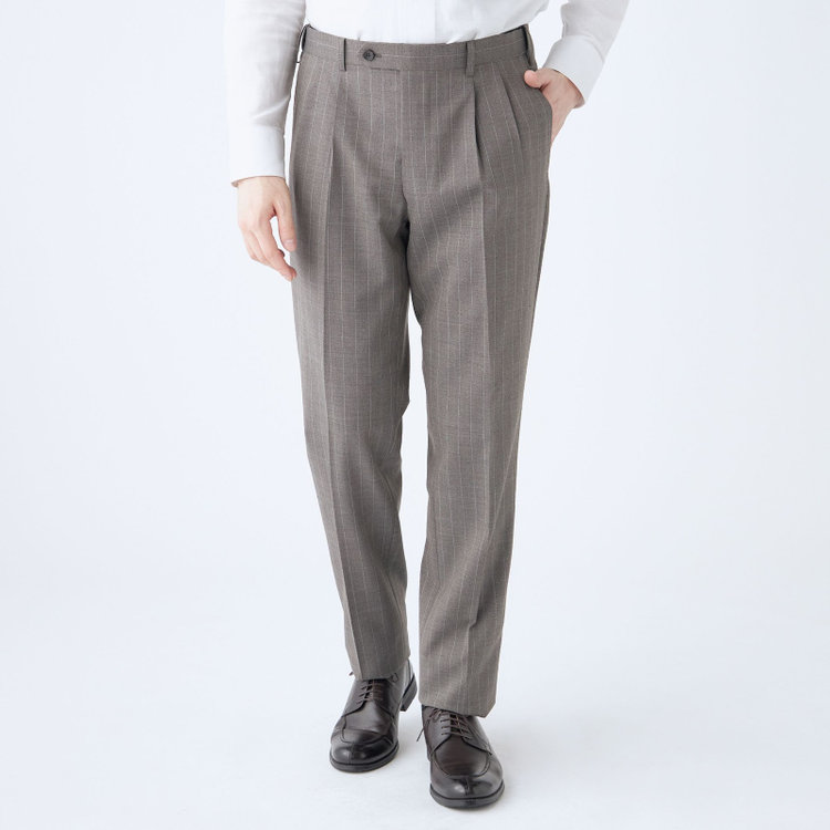 シルバーライン 【CLASSICO TAPERED】【春夏】3釦段返りシングルスーツ 2タック/グレージュ×ストライプ/ウエストムーブ/NEW ZEALAND WOOL MIX/※裾上げ必要 グレー中間