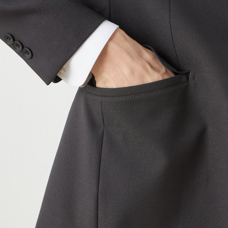 ブラックライン 【SLIM TAPERED_2】【年間】2釦シングルスリーピーススーツ 0タック/グレー/ウエストシャーリング/4S/※パンツ裾直し必要 グレー濃色