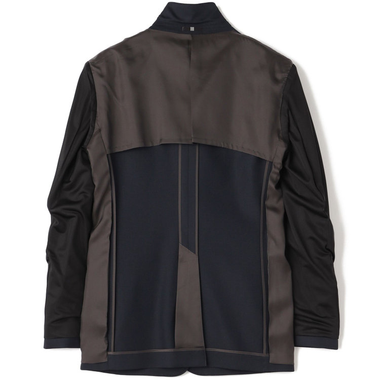 ブラックライン 【SLIM TAPERED_2】【年間】2釦シングルスリーピーススーツ 0タック/ネイビー/ウエストシャーリング/4S SUSTAINABILITY&ECOLOGY FABRIC/※パンツ裾上げ済仕様 紺濃色