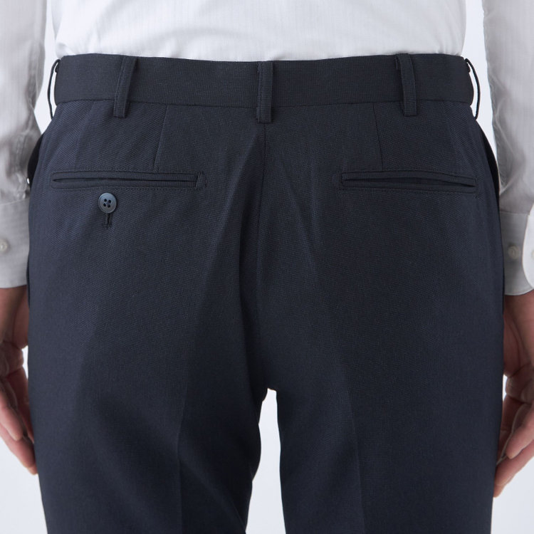 ブラックライン 【SLIM TAPERED】【年間】ポリエステル0タックテーパードパンツ/ネイビー/ウエストムーブ/ウォッシャブル/4S SUSTAINABILITY&ECOLOGY FABRIC/※裾上げ必要 紺中間