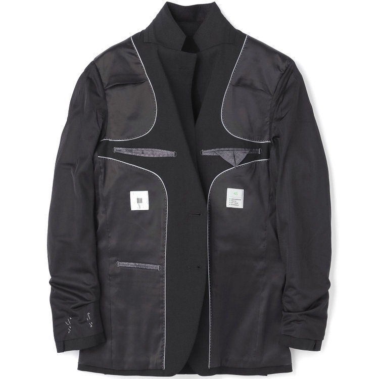 シルバーライン 【CLASSICO TAPERED】【年間】【結婚式対応可】2釦シングルフォーピーススーツ 1タック/ブラック＋コーディネートパンツグレー/両面ジレ/ウエストムーブ/4S SUSTAINABILITY&ECOLOGY FABRIC/※裾上げ必要 黒