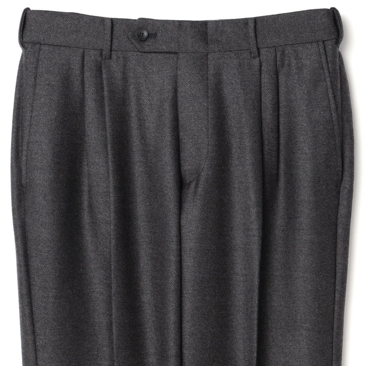 シルバーライン 【発送在庫あり】【CLASSICO TAPERED】【秋冬】3釦段返りシングルスーツ 2タック/グレー×ヘリンボーン/ウエストムーブ/MARZOTTO/※裾上げ必要 グレー濃色