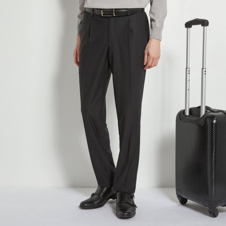 シルバーライン 【CLASSICO TAPERED】【春夏】1タックテーパードパンツ/ブラック/ウエストシャーリング仕様/4S SUSTAINABILITY&ECOLOGY FABRIC/※裾直し必要 黒