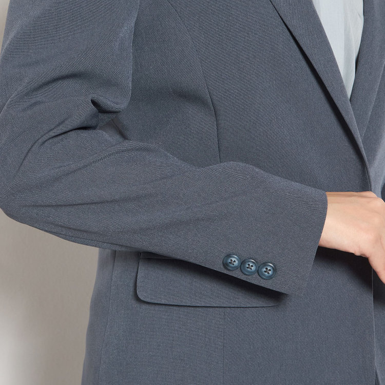 シルバーライン 【SILVER LINE】【年間】1釦シングルパンツスーツ/ネイビー/ウォッシャブル/ウエストシャーリング/4S SUSTAINABILITY&ECOLOGY FABRIC/※パンツ裾上げ済仕様 紺中間
