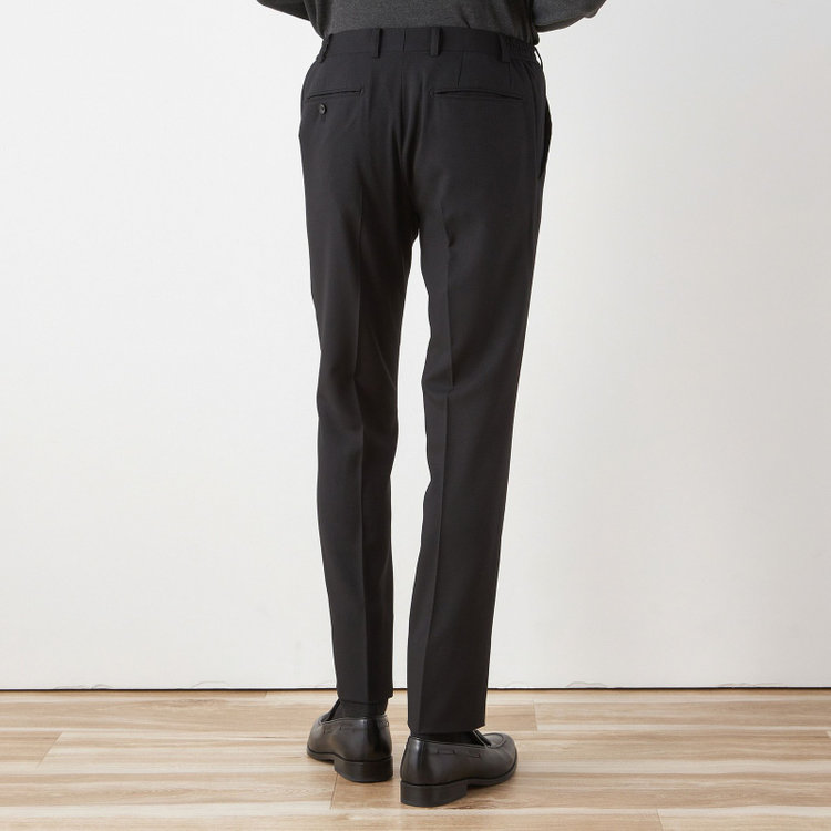 ブラックライン 【SLIM TAPERED_2】【年間】2釦シングルテーパードパンツスーツ 0タック/ブラック/ウエストシャーリング/4S/※パンツ裾上げ済仕様 黒