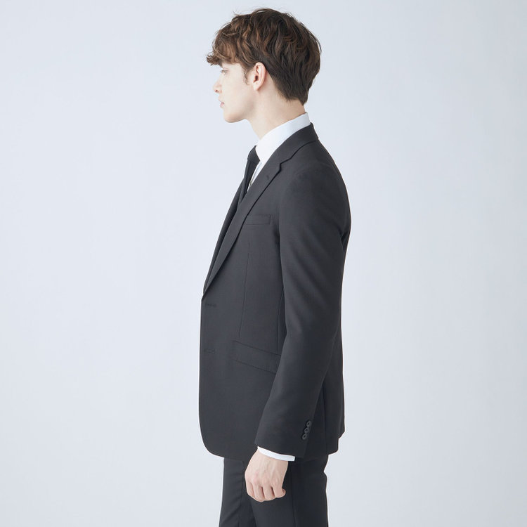 ブラックライン 【SLIM TAPERED_2】【年間】2釦シングルスリーピーススーツ 0タック/ブラック×シャドーストライプ/ウエストシャーリング/4S SUSTAINABILITY&ECOLOGY FABRIC/リバーシブルベスト仕様（グレー）/※パンツ裾上げ済仕様 黒