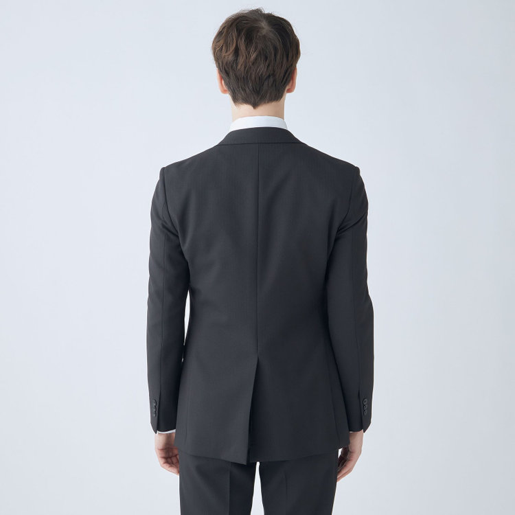 ブラックライン 【SLIM TAPERED_2】【年間】2釦シングルスリーピーススーツ 0タック/ブラック×シャドーストライプ/ウエストシャーリング/4S SUSTAINABILITY&ECOLOGY FABRIC/リバーシブルベスト仕様（グレー）/※パンツ裾上げ済仕様 黒