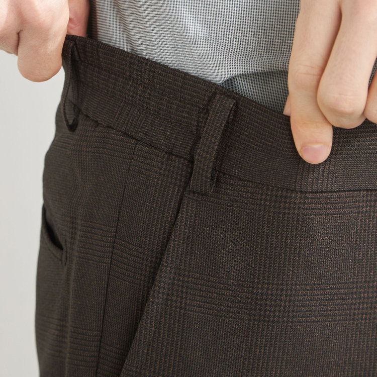 ブラックライン 【SLIM TAPERED_2】【秋冬】2釦シングルスリーピーススーツ 0タック/ブラウン×チェック/ウエストシャーリング/4S SUSTAINABILITY&ECOLOGY FABRIC/※パンツ裾上げ済仕様 茶濃色