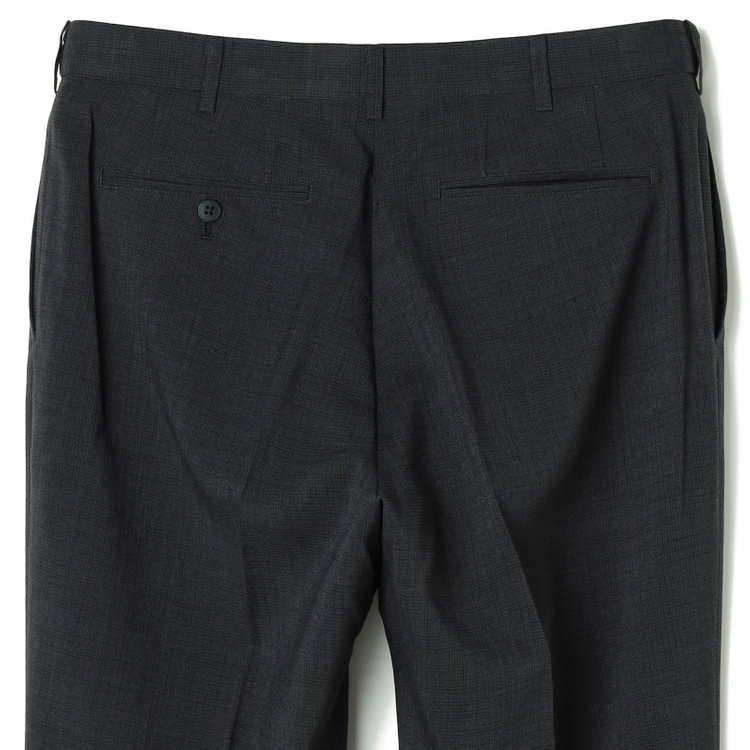 ブラックライン 【SLIM TAPERED】【春夏】0タックテーパードパンツ/グレー×スラブ/ウエストムーブ/4S SUSTAINABILITY&ECOLOGY FABRIC「ウォッシャブル」「ストレッチ」/※裾直し必要 紺濃色