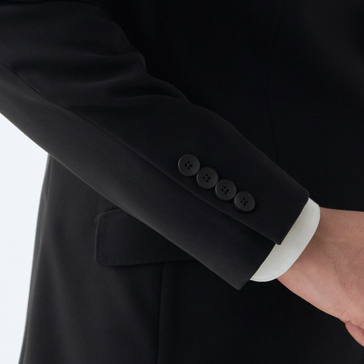 ブラックライン 【KSW】【年間】【フォーマル対応可】2釦シングルスーツ 0タック/ブラック×ソリッド/ウエストムーブ/4S/※パンツ裾上げ済仕様 黒