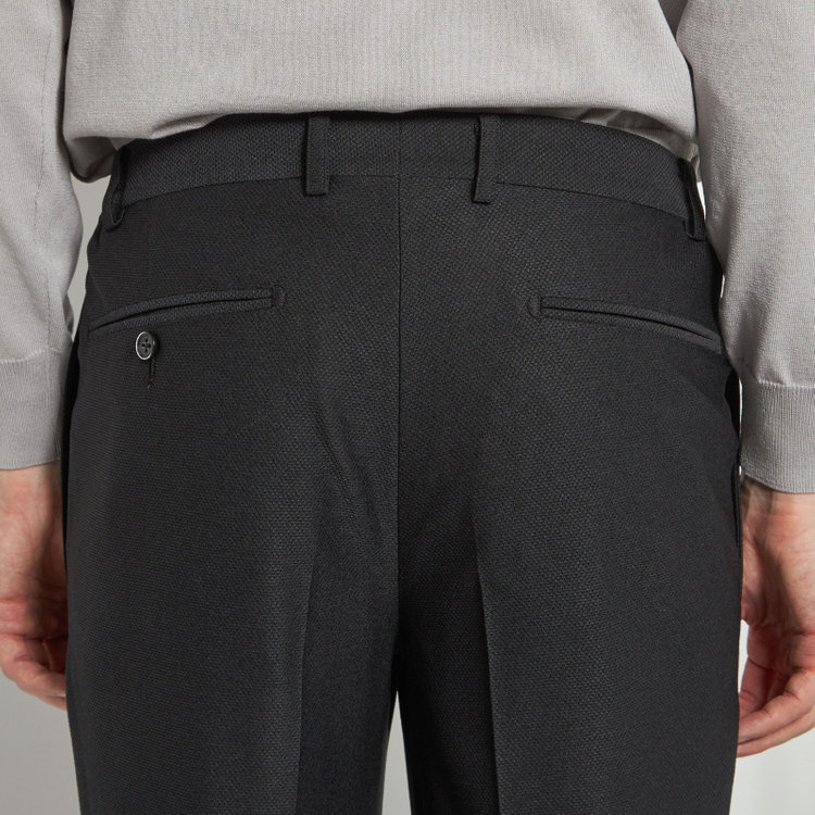 シルバーライン 【CLASSICO TAPERED】【春夏】1タックテーパードパンツ/ブラック/ウエストシャーリング仕様/4S SUSTAINABILITY&ECOLOGY FABRIC/※裾直し必要 黒