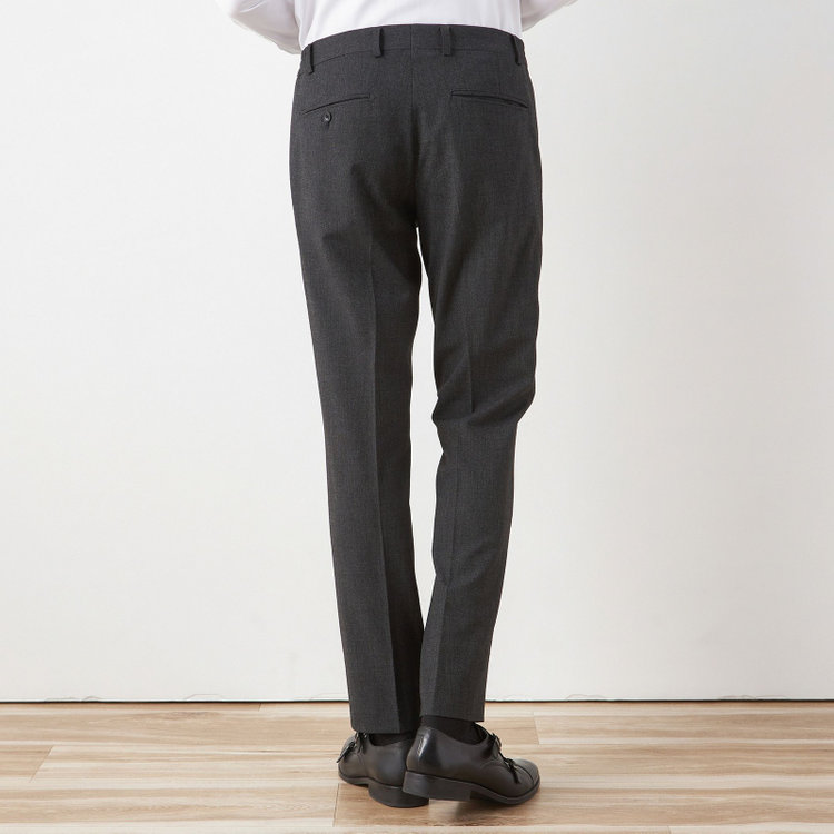 ブラックライン 【SLIM TAPERED_2】【秋冬】2釦シングルスリーピーススーツ 0タック/グレー/ウエストシャーリング/4S SUSTAINABILITY&ECOLOGY FABRIC/※パンツ裾上げ済仕様 グレー濃色