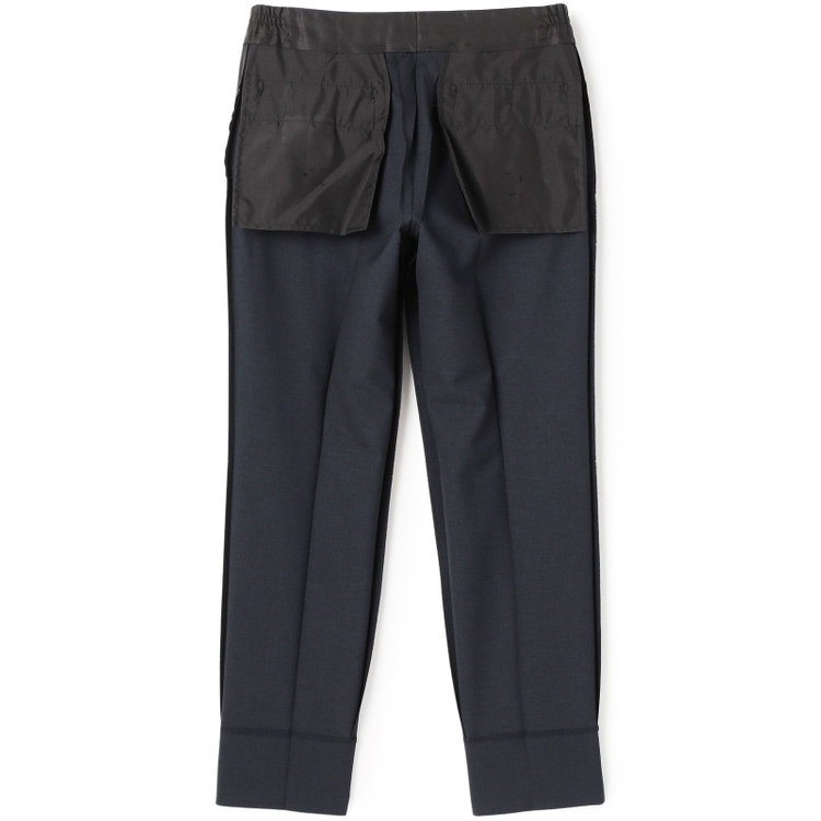 ブラックライン 【SLIM TAPERED_2】【年間】スペアパンツ付き/2釦シングルスーツ 0タック/ネイビー/ウエストシャーリング/4S SUSTAINABILITY/※パンツ裾上げ済仕様 紺濃色