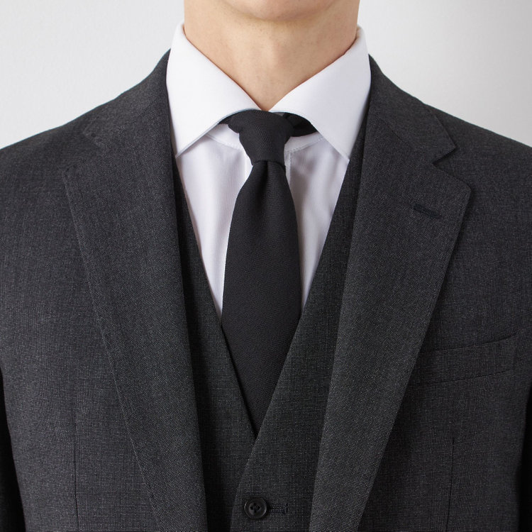 ブラックライン 【SLIM TAPERED_2】【秋冬】2釦シングルスリーピーススーツ 0タック/グレー/ウエストシャーリング/4S SUSTAINABILITY&ECOLOGY FABRIC/※パンツ裾上げ済仕様 グレー濃色