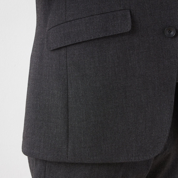 ブラックライン 【SLIM TAPERED_2】【秋冬】2釦シングルスリーピーススーツ 0タック/グレー/ウエストシャーリング/4S SUSTAINABILITY&ECOLOGY FABRIC/※パンツ裾上げ済仕様 グレー濃色