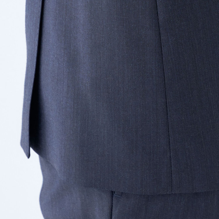 シルバーライン 【CLASSICO TAPERED】【年間】3釦段返りシングルスリーピーススーツ 2タック/ネイビー×ソリッド/NEW ZEALAND WOOL MIX/裾直し必要 紺中間