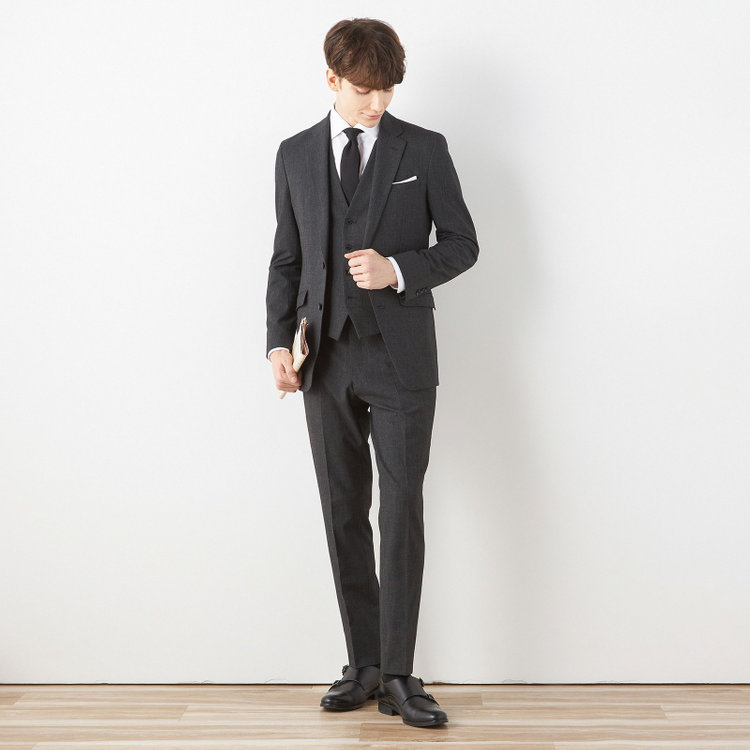 ブラックライン 【SLIM TAPERED_2】【秋冬】2釦シングルスリーピーススーツ 0タック/グレー/ウエストシャーリング/4S SUSTAINABILITY&ECOLOGY FABRIC/※パンツ裾上げ済仕様 グレー濃色