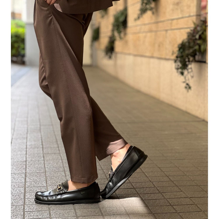 スーツセレクト 【WEB限定/OUTLET】【RBC】【春夏】コーディネートパンツ付き/ワイドラペル2釦シングルスーツ 1タック/ブラウン×シアサッカー+サンドブラウンパンツ/ウエストシャーリング/ウォッシャブル/※パンツ裾上げ済仕様 ブラウン系(茶)