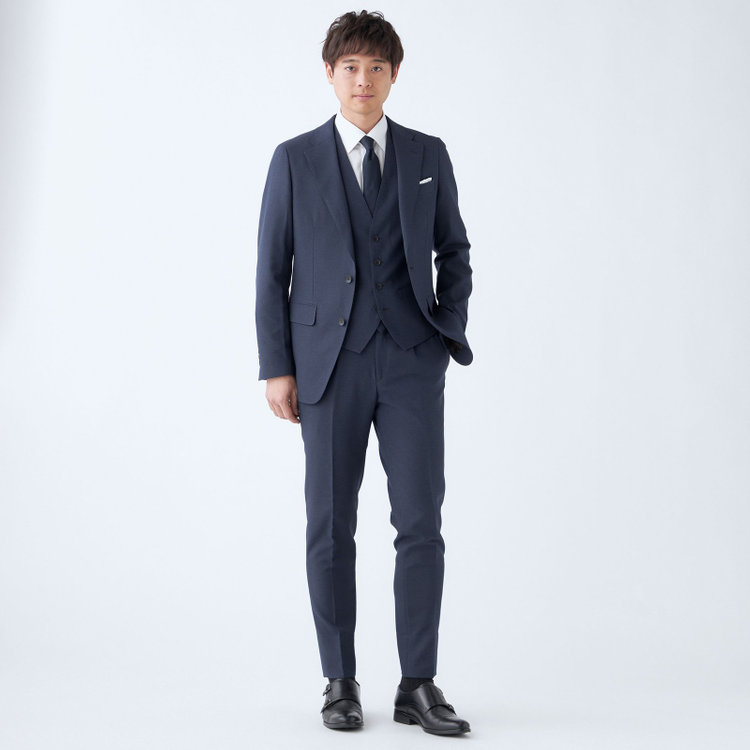 スーツセレクト 【発送在庫あり】【CLASSICO TAPERED】【秋冬】2釦シングルスリーピーススーツ 1タック/ネイビー/ウエストムーブ/4S SUSTAINABILITY&ECOLOGY FABRIC/※パンツ裾上げ済仕様 紺中間
